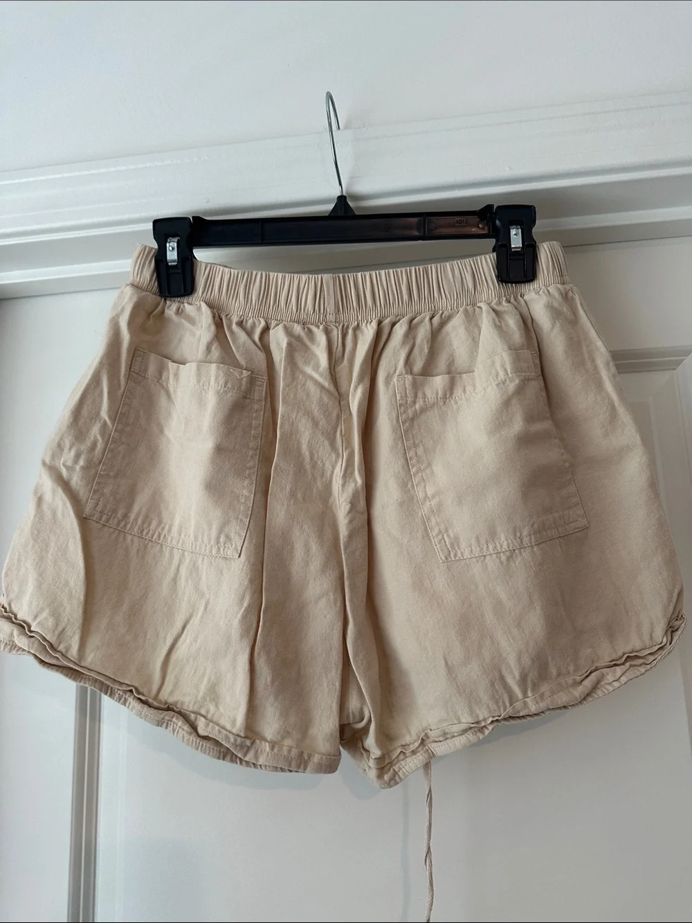 Beige Drawstring Women's Casual Shorts